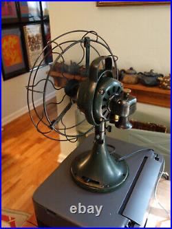 Antique 12 General Electric Form ANI Cat 75423 3 Speed Oscillating Desk Fan