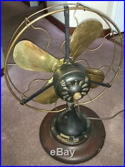 Antique 16 Ge Brass Fan Type Auu Form V1 Cat-34021 Works Perfect Rare