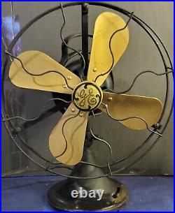 Antique 1920's GE Electric oscillating fan, working