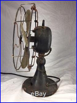 Antique Emerson 26646 Non-oscillator Brass Blade Electric Fan