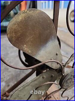 Antique GE 3 speed 4 Blade Desk Fan Brass Blades. Needs Cord Parts or Restore