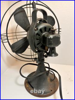 Antique General Electric 4 Blade Oscillating Tilt Green Fan, Works