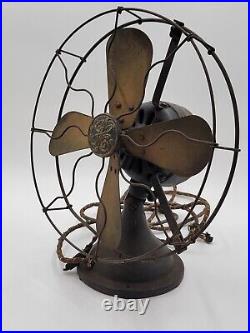 Antique Old General Electric GE Type AVV 4 Brass Blade Oscillating Desk Fan