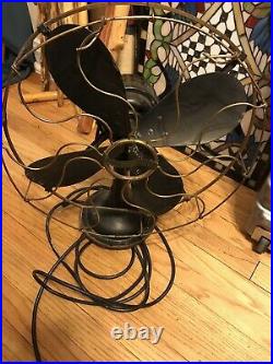 Antique Westinghouse Oscillating Desk Fan
