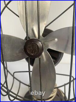 Barcol Bakelite Excellent Condition 2 speed 1930's Working Desk Fan