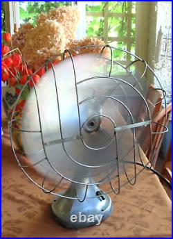 Pre War HUNTER Zephair #265 Type C-16 16 Inch Electric 3-Speed Table Fan