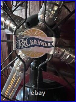 R&M Banner Fan Lamp