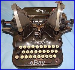 The Oliver #5 Typewriter Standard Visible Writer Vtg Antique WORKS