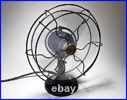 Vintage 1930s GE All Metal Black Oscillating Desk Table Fan 10 Cat. 42X548