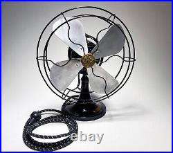 Vintage 1930s GE All Metal Black Oscillating Desk Table Fan 10 Cat. 42X548