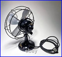 Vintage 1930s GE All Metal Black Oscillating Desk Table Fan 10 Cat. 42X548