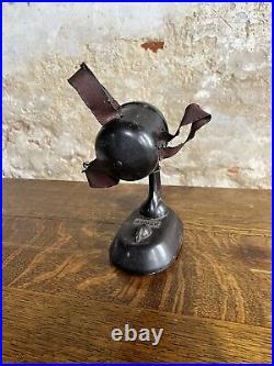 Vintage 1930s Singer Ribbonaire Model 6-1 Vintage Desktop Table Top Fan