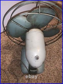 Vintage 1950's GENERAL ELECTRIC GE 12 Oscillating Fan Four Blade FM10S61 Green