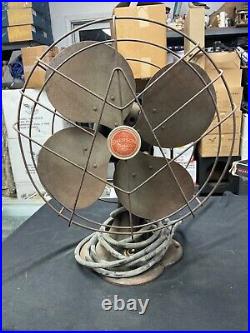 Vintage / Antique 1930's Emerson Jr 12 Electric Desk Fan 2660-C