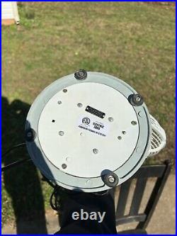 Vintage Cinni Electric Oscillating White Metal 12 Fan 3 Speeds EXCELLENT