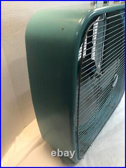 Vintage Dominion 2067-E Box Fan Aqua Turqoise 2 Speed-Mid Century MCM