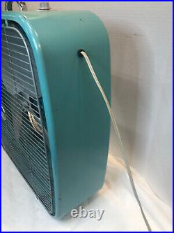 Vintage Dominion 2067-E Box Fan Aqua Turqoise 2 Speed-Mid Century MCM