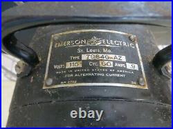 Vintage Emerson Electric 79646-AZ 3 Speed Oscillating Table Fan Cast Iron Base
