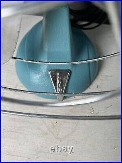 Vintage Eskimo Model 55-R Turquoise Art Deco Fan Table Top Oscillating 16