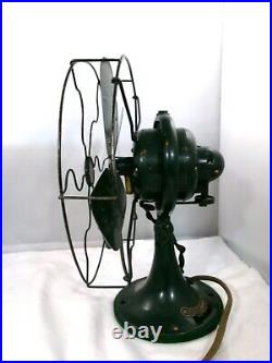 Vintage General Electric GE 19X263 Army Green Oscillating Fan Working Condition