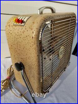 Vintage Lakewood Country Aire Box Fan Tilt Stand Model 12 B Pushbutton