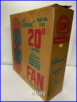 Vintage Lakewood P-42 20 3 DLX Speed Box Fan Automatic Thermostat Original Box