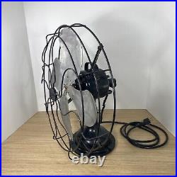 Vintage SIGNAL Oscillating Table Fan Model 1250 Large Black 17 3-Speed Works