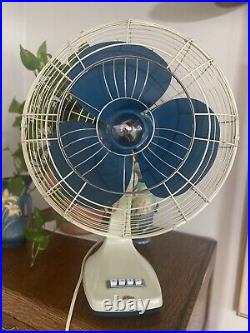 Vintage Toshiba Electric Fan Oscillating ES-5B Age of Flight Metal Sn. 1640967