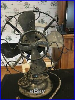 Vintage Westinghouse Whirlwind Oscillating Electric Fan 220398 Antique