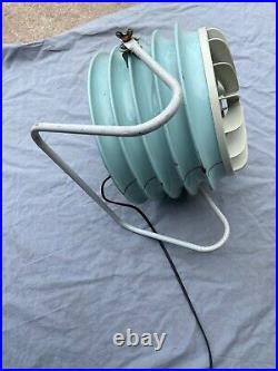 Vintage Westinghouse floor fan Model AFD10VC1 Working condition