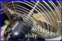 Vtg. HUNTER Div. Of Robbins & Myers ELECTRIC OSCILLATING 18 ART DECO FAN