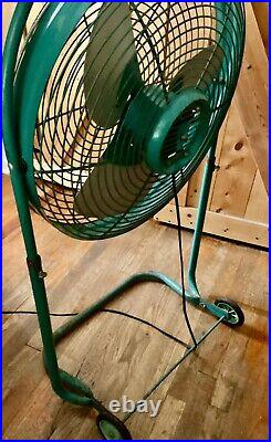 Vtg Mid-Century Emerson Electric Seabreeze Roll-About Adjustable 2-Speed Fan